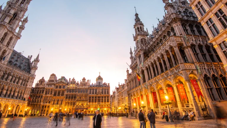 Read more about the article Flight deals ready to take you to the most-loved places